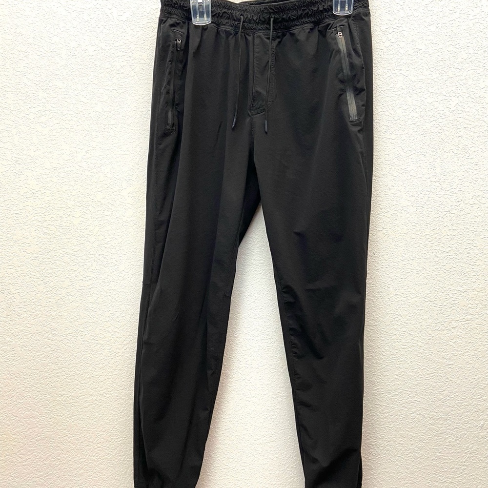 Abercrombie & Fitch Joggers impermeable size medium